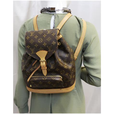 Louis Vuitton Montsouris .